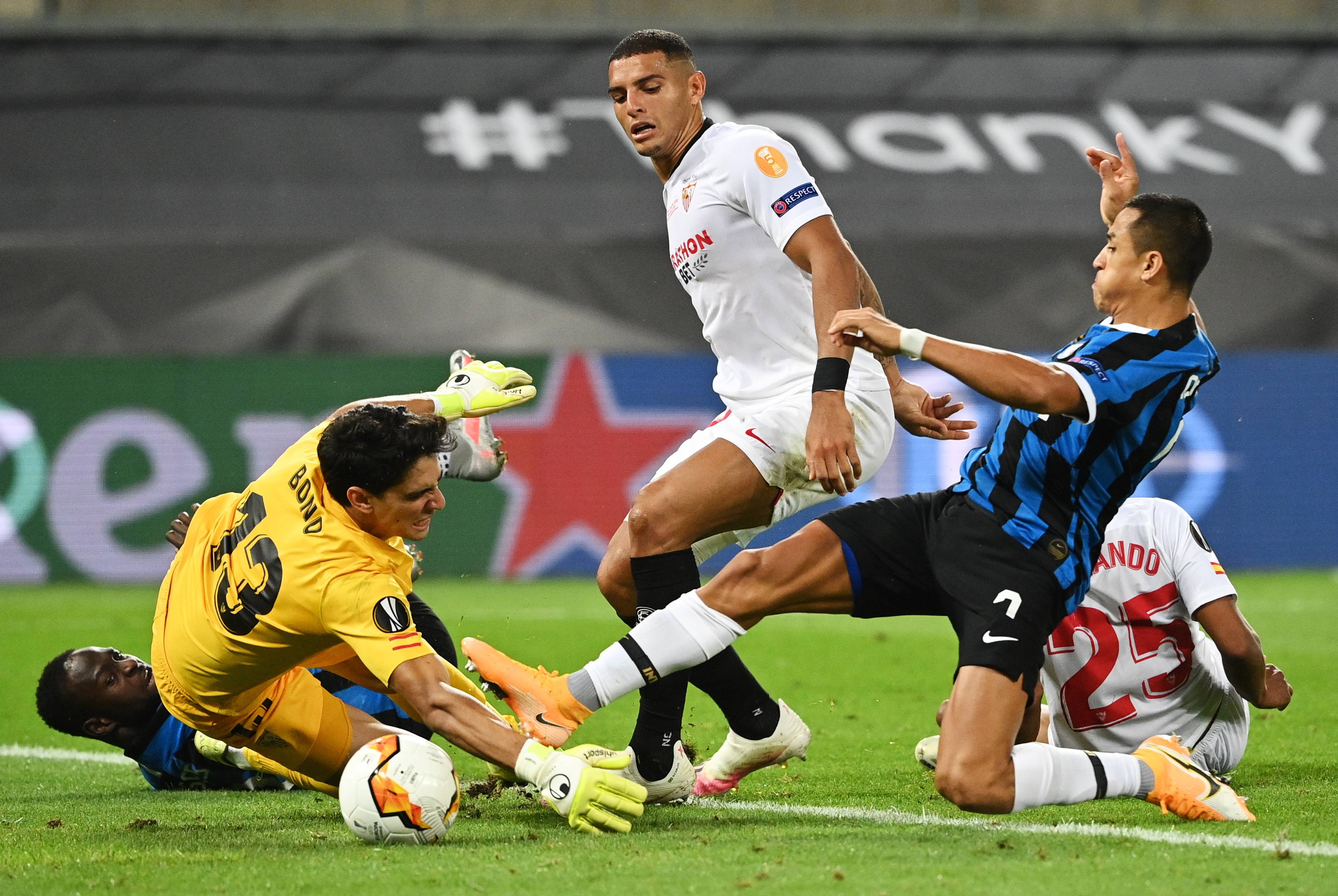 塞维利亚轻取国际米兰,若日尼奥扛起全队 塞维利亚轻取国际米兰,若日尼奥扛起全队