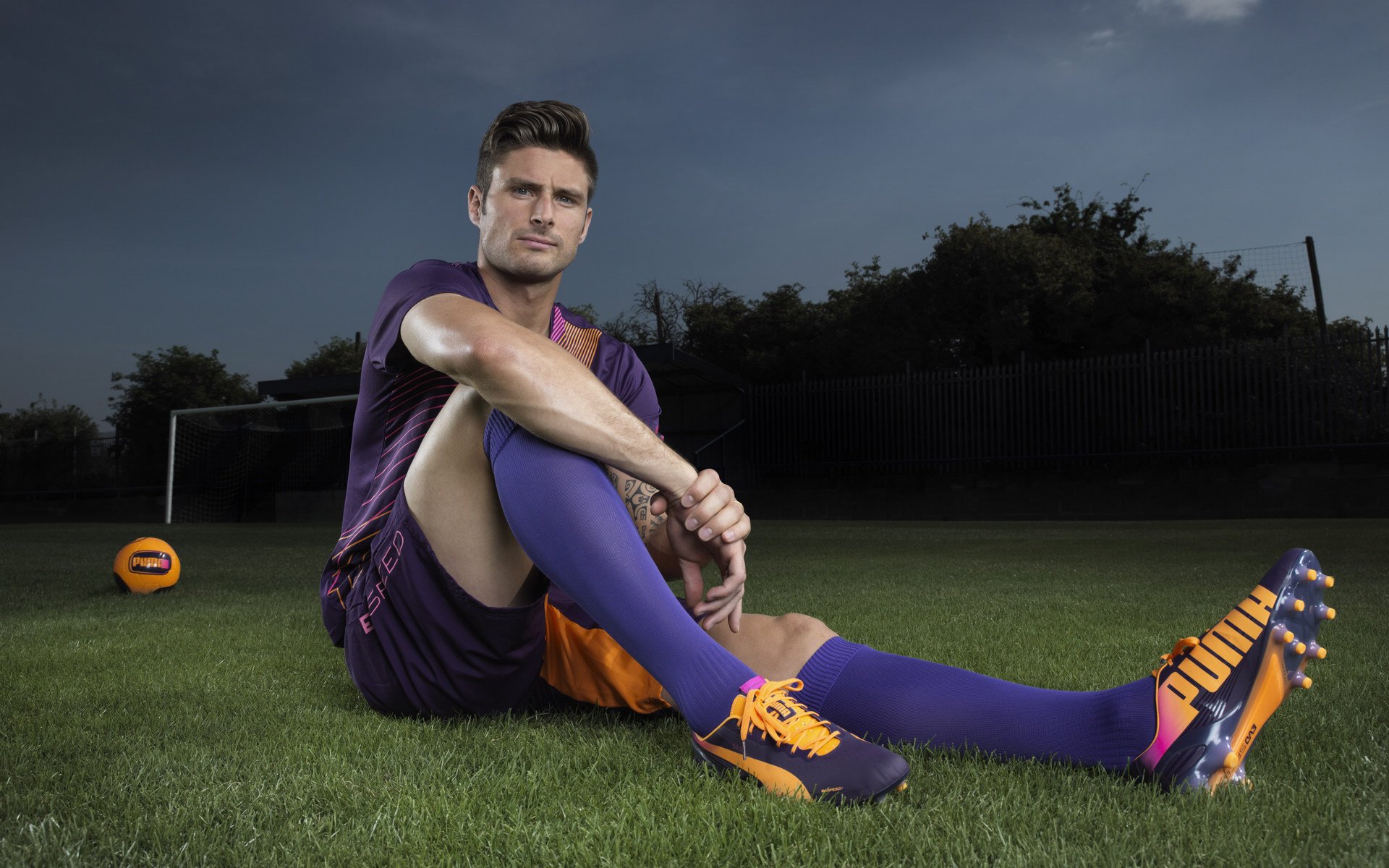 引擎轰鸣与绿茵突围，卡塔尔双线战场点燃体育激情