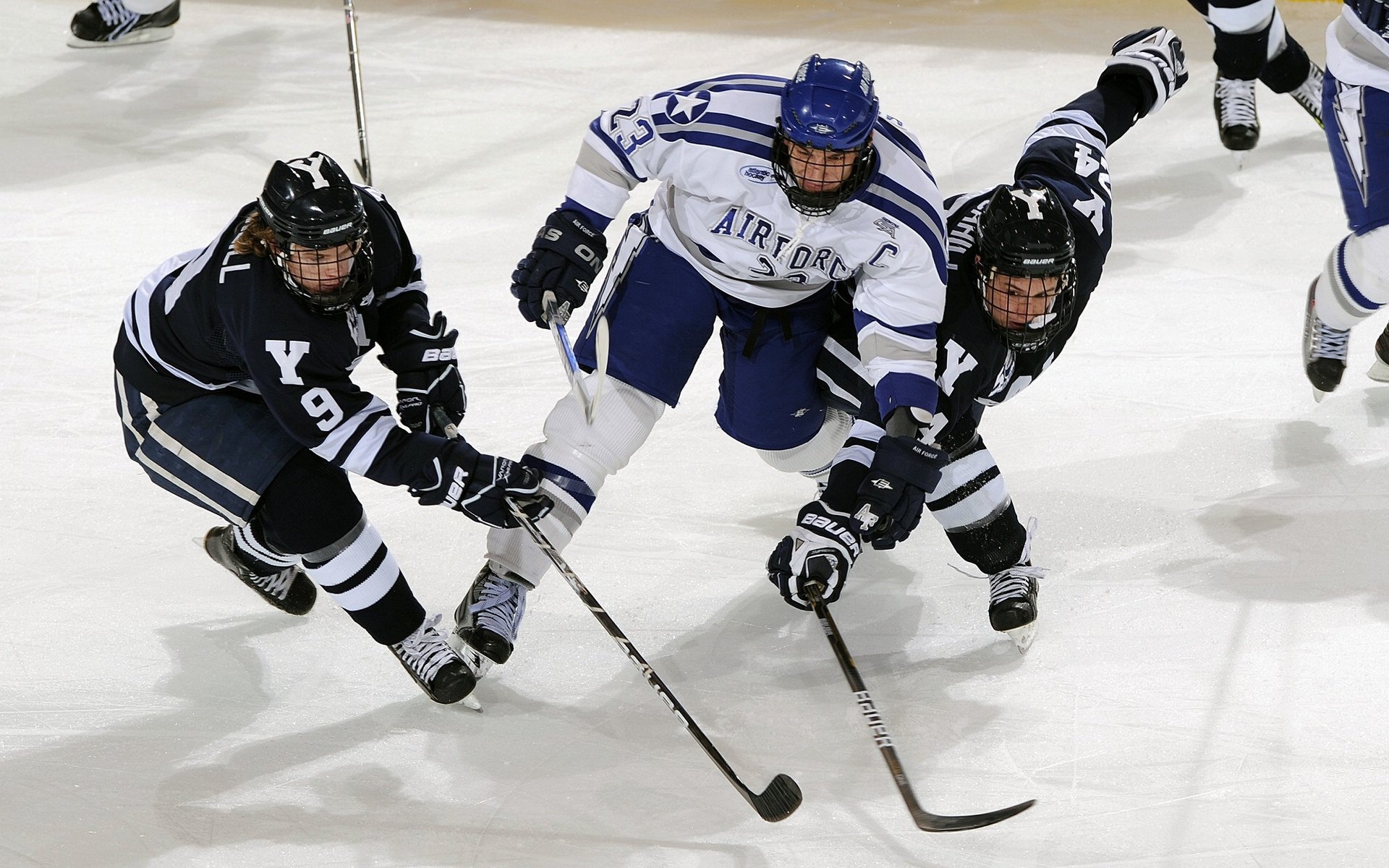 塞维利亚的黄昏,当基耶萨的加速键击碎芬兰的北欧童话