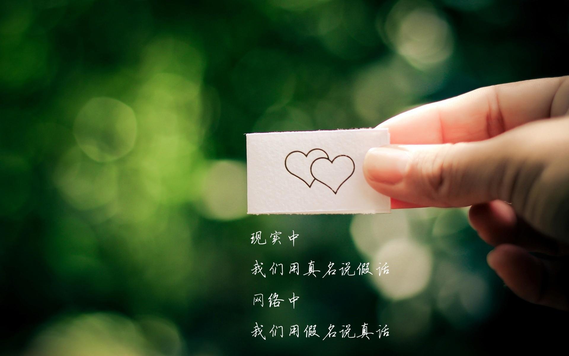 同一天空下的两种胜利，国家德比的华丽史诗与冰岛的维京奇迹